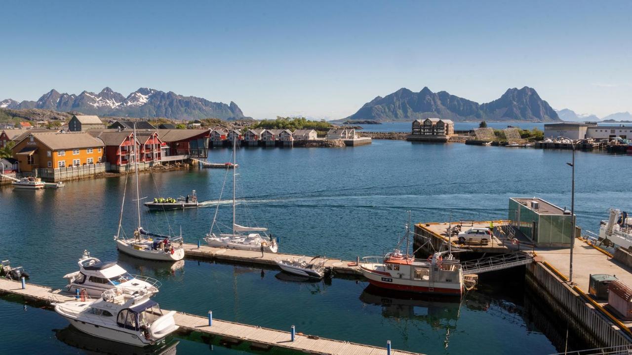 Nordis Apartments - Torget 21 Svolvaer Bagian luar foto