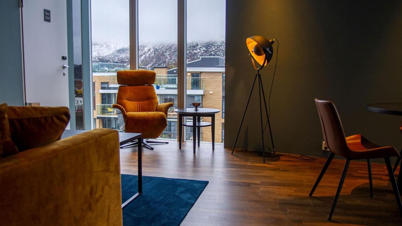Nordis Apartments - Torget 21 Svolvaer Bagian luar foto