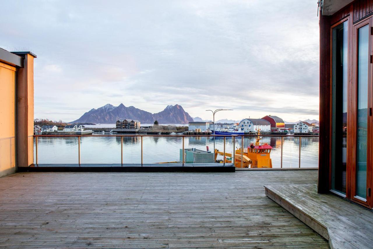 Nordis Apartments - Torget 21 Svolvaer Bagian luar foto